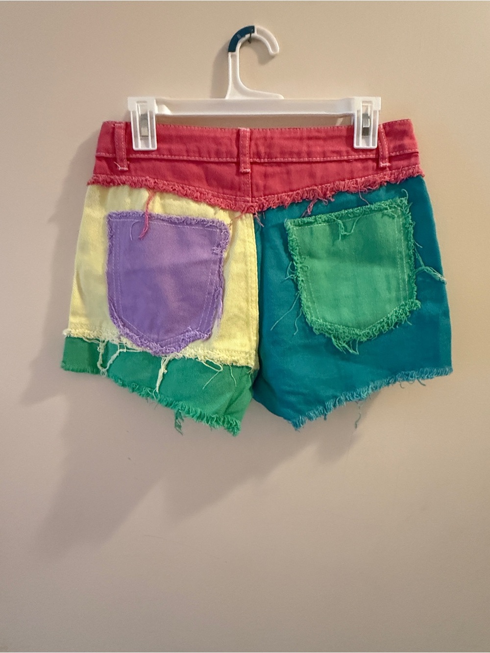 Colorblock Frayed Patchwork Women's Shorts - Multi